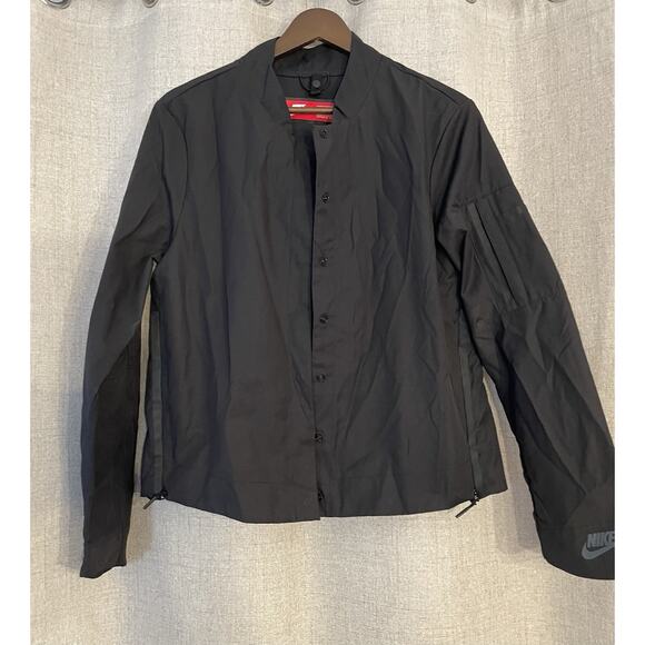 Nike Jacket Womens Xsmall Black Bomber Lightweight Excellent Condition - Picture 7 of 8